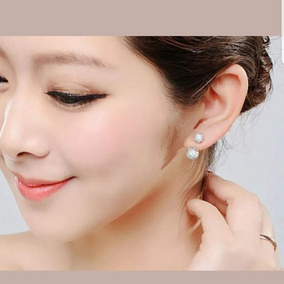 New double beaded rhinestone Crystal stud earrings - Picture 4 of 6